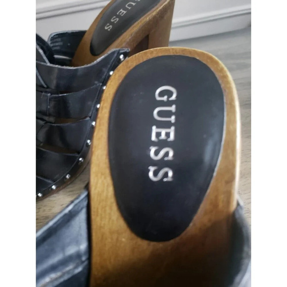 Guess Clogs Womens Size 8.5 Black Woven Leather Block Heel Stud Gwwoven - Picture 6 of 12